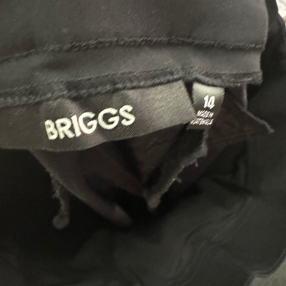 Briggs New York Black Straight Leg Pants Sleek Tailored Design - Picture 2 of 10